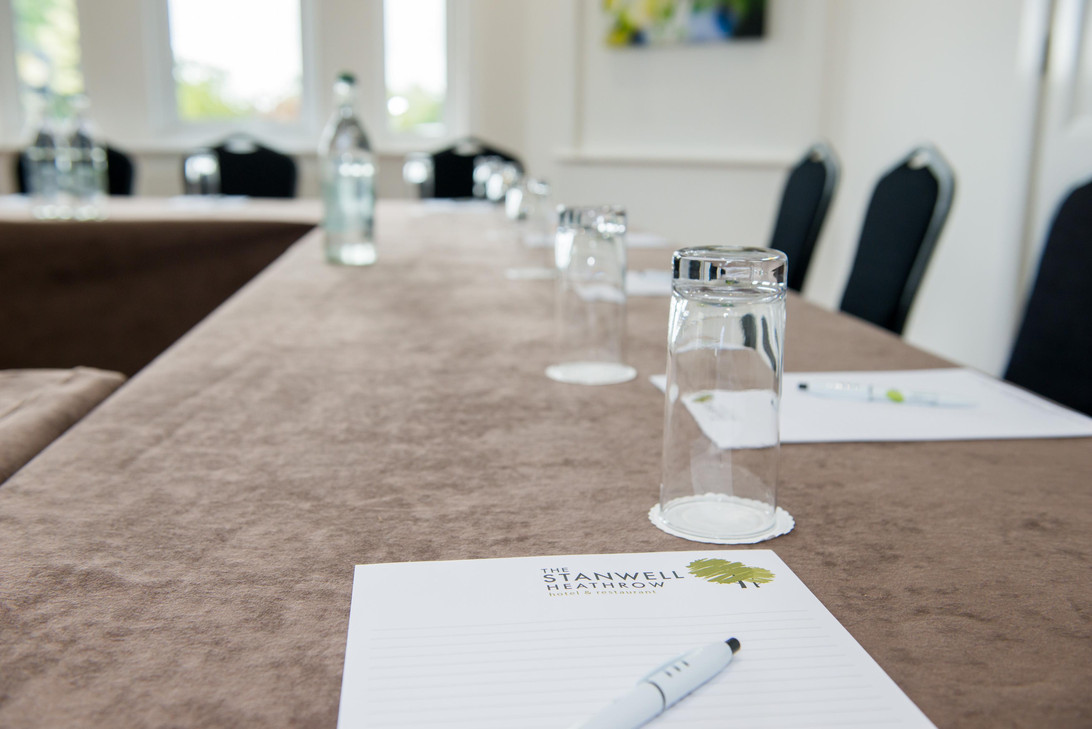 Stanwell Hotel By Mercure Extérieur photo