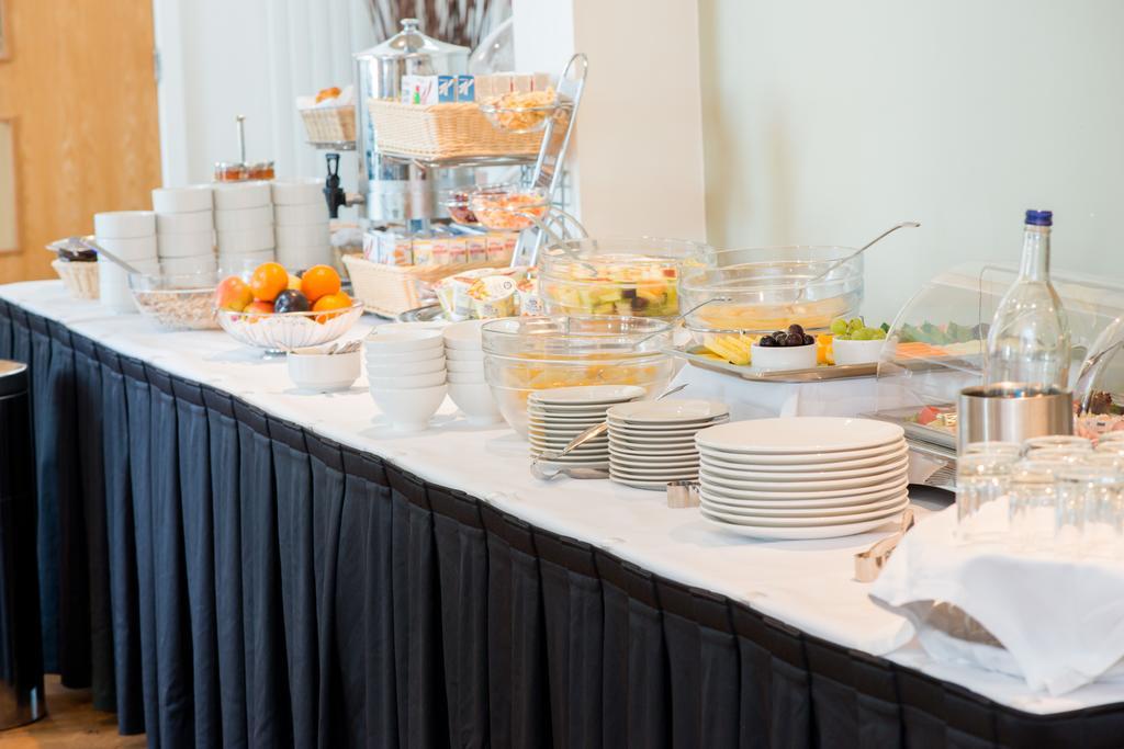 Stanwell Hotel By Mercure Extérieur photo