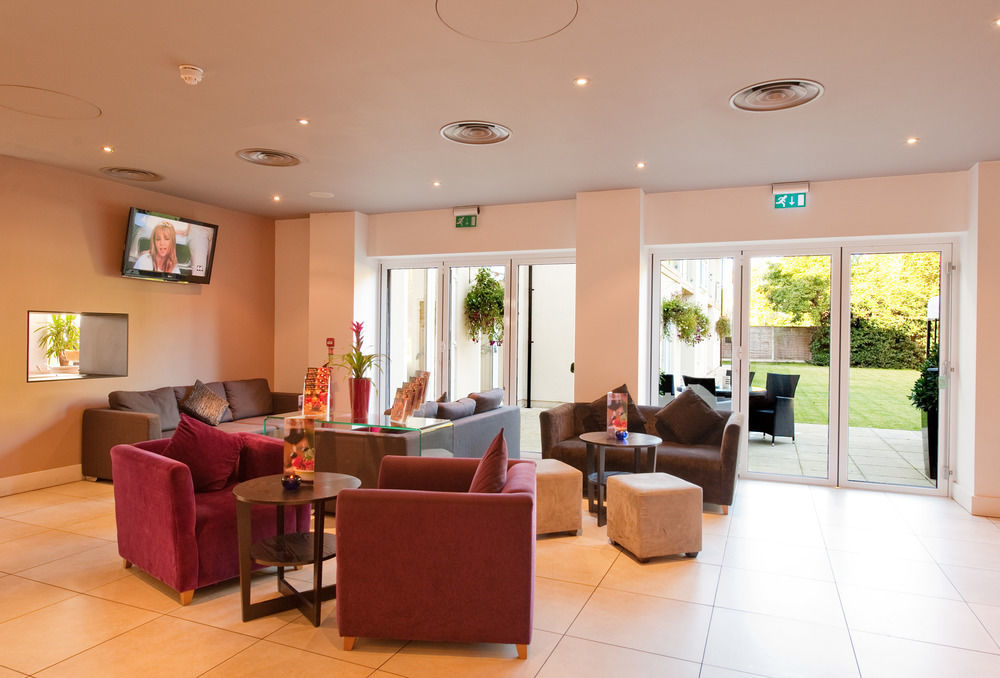 Stanwell Hotel By Mercure Extérieur photo