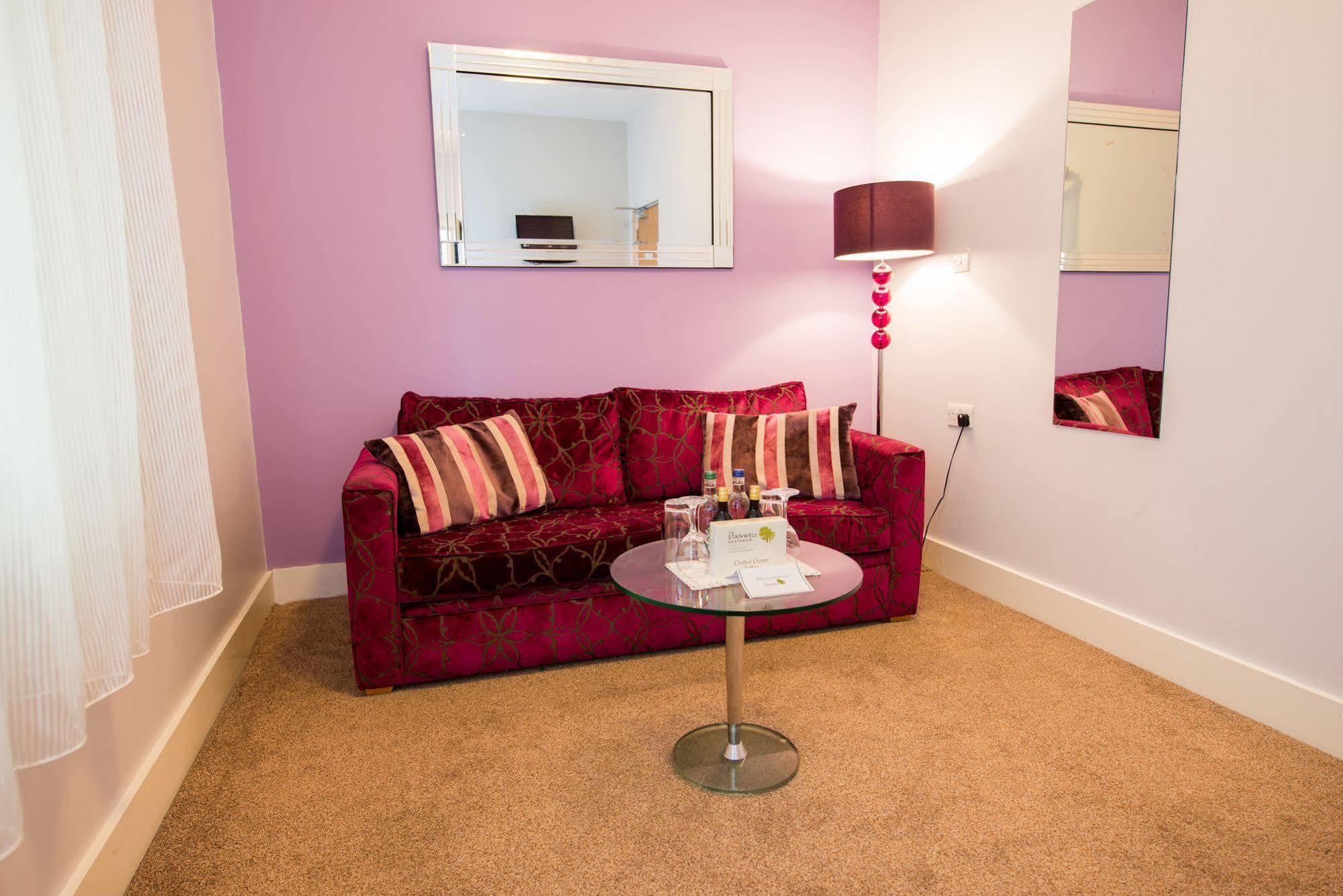 Stanwell Hotel By Mercure Extérieur photo